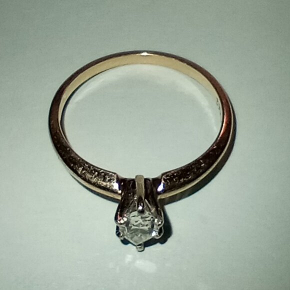 CHRISTMAS SPECIAL!  14Kt YG 1/4-Carat Marquise Solitaire Diamond Engagement Ring - Picture 4 of 5